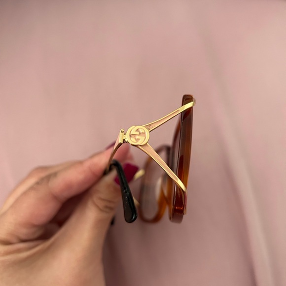 Gucci GG 0648O Luxury Eyeglasses - Picture 6 of 7